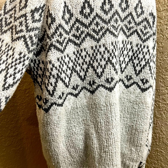 Ava & Viv Sweater White Gray Sweater with Balloon Sleeve SIZE X Item SW03 - Picture 6 of 7